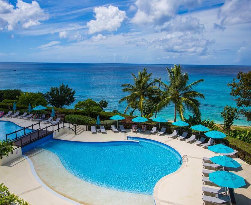 Designer Penthouse - Stunning Property With Amazing Views Saint James Exterior photo